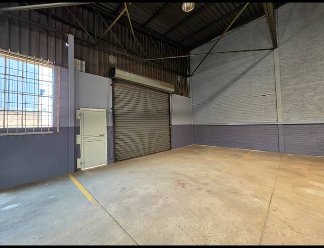 440M² WAREHOUSE TO LET IN WADEVILLE